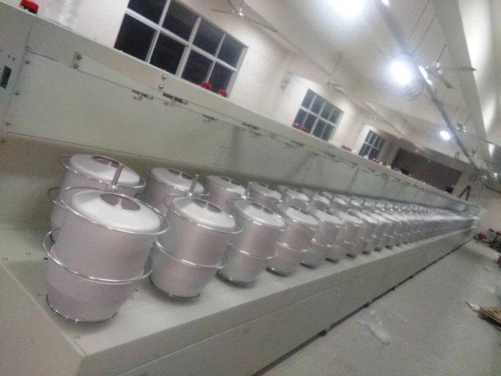 Hecho en China Máquina de torsión automática