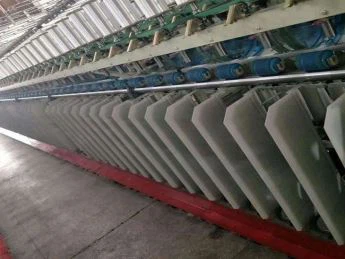 Máquina de torsión de un paso con torsión ajustable